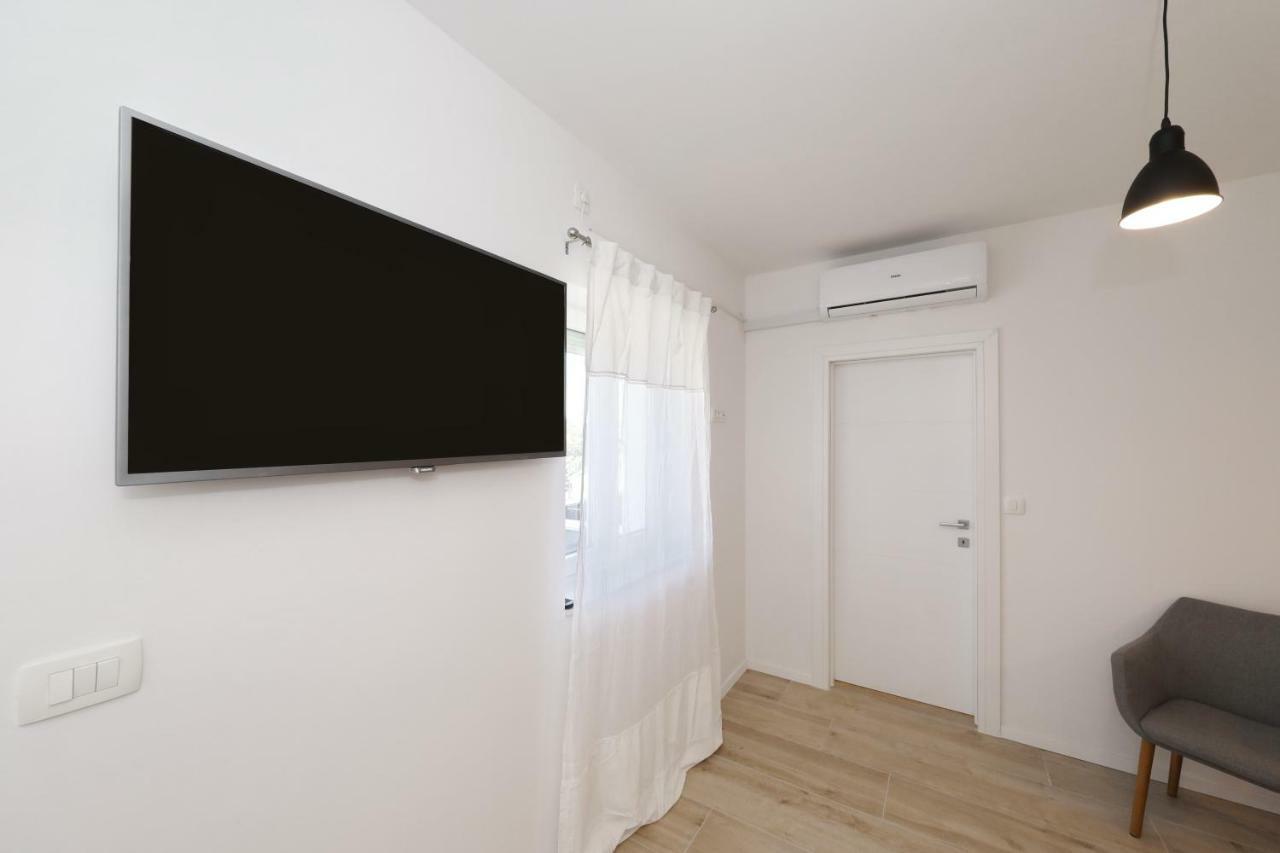 Apartmani Marta Задар Екстериор снимка